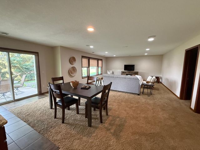 17256 64th Place N, Maple Grove, MN 55311