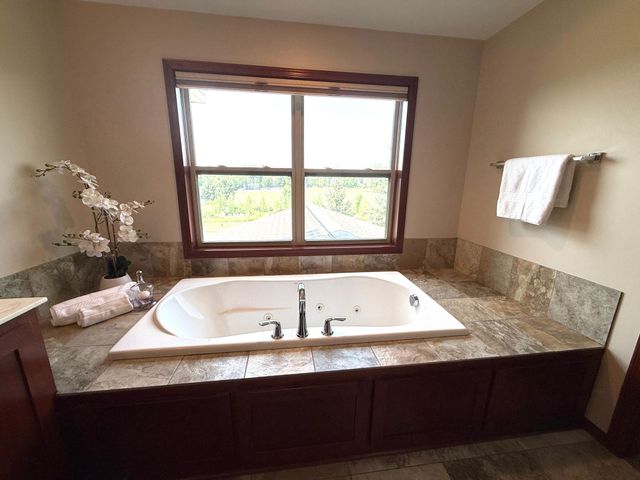 17256 64th Place N, Maple Grove, MN 55311