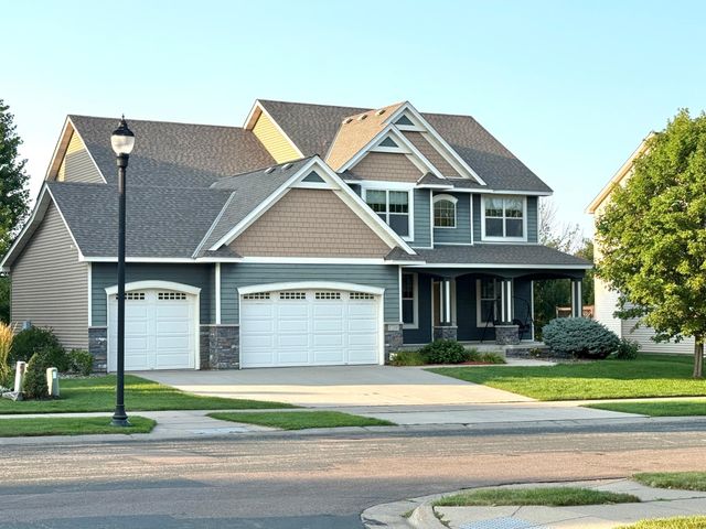 17256 64th Place N, Maple Grove, MN 55311