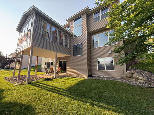 17256 64th Place N, Maple Grove, MN 55311