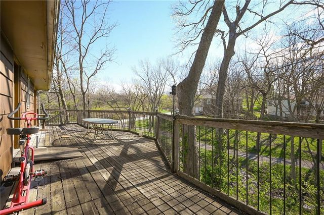 1 & 2 H Street, Lake Lotawana, MO 64086