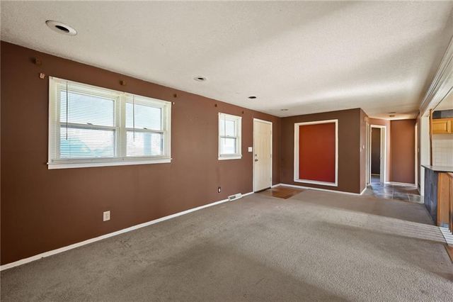 1 & 2 H Street, Lake Lotawana, MO 64086