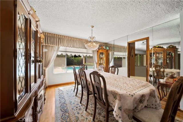 6304 Mirrior Lake Dr, Hollywood Hills, CA 90068