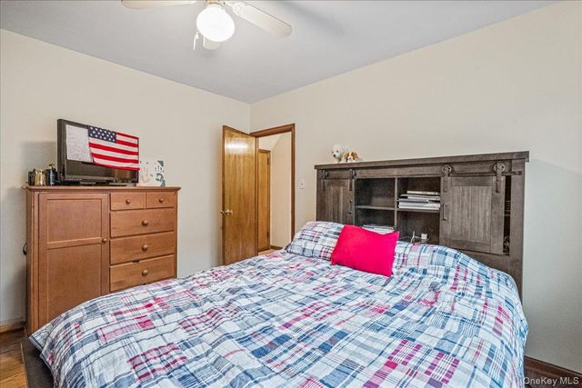 15411 Willets Point Boulevard, Whitestone, NY 11357