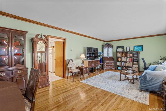 15411 Willets Point Boulevard, Whitestone, NY 11357