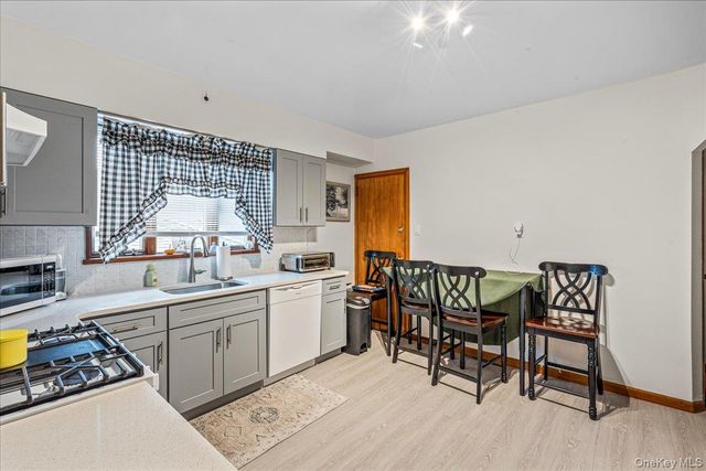 15411 Willets Point Boulevard, Whitestone, NY 11357