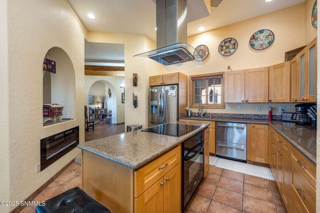 149 Champagne Hills Road, Truth Or Consequences, NM 87901