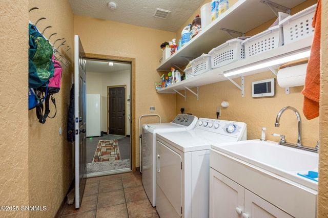 149 Champagne Hills Road, Truth Or Consequences, NM 87901