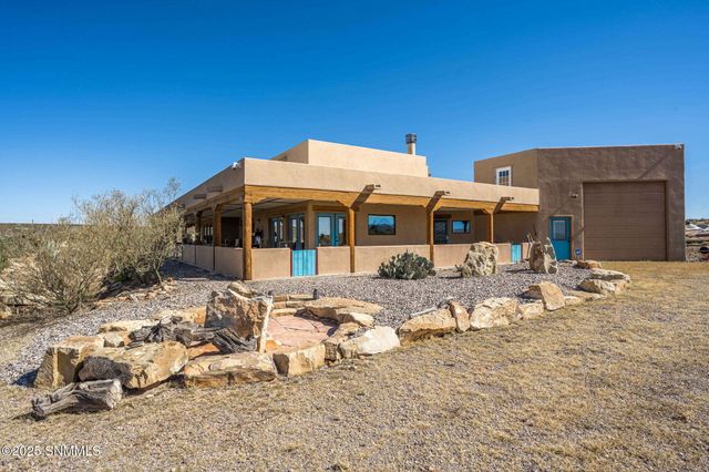 149 Champagne Hills Road, Truth Or Consequences, NM 87901