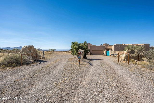 149 Champagne Hills Road, Truth Or Consequences, NM 87901