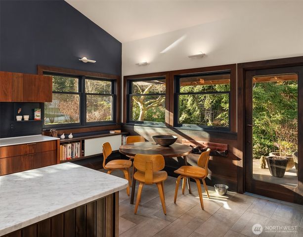 15232 Vermontville Road SW, Vashon, WA 98070