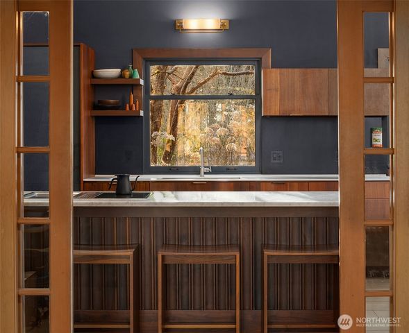 15232 Vermontville Road SW, Vashon, WA 98070