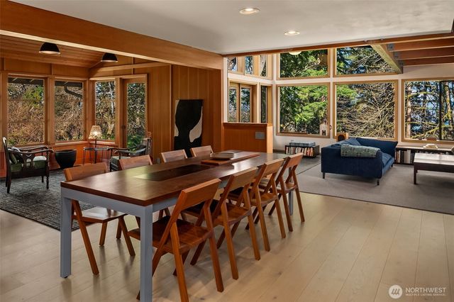 15232 Vermontville Road SW, Vashon, WA 98070