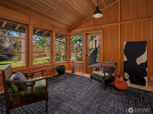 15232 Vermontville Road SW, Vashon, WA 98070