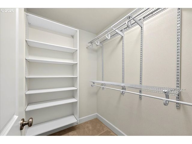2052 Nw Village Cir 41, Portland, OR 97229