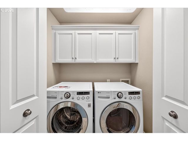 2052 Nw Village Cir 41, Portland, OR 97229