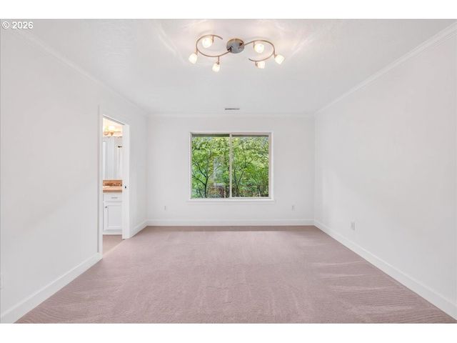 2052 Nw Village Cir 41, Portland, OR 97229