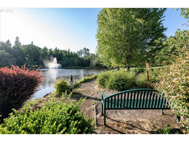 2052 Nw Village Cir 41, Portland, OR 97229