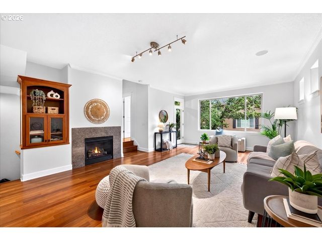 2052 Nw Village Cir 41, Portland, OR 97229