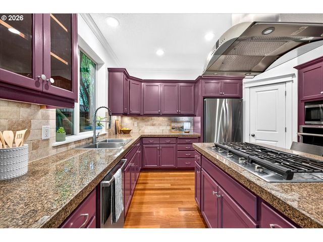 2052 Nw Village Cir 41, Portland, OR 97229