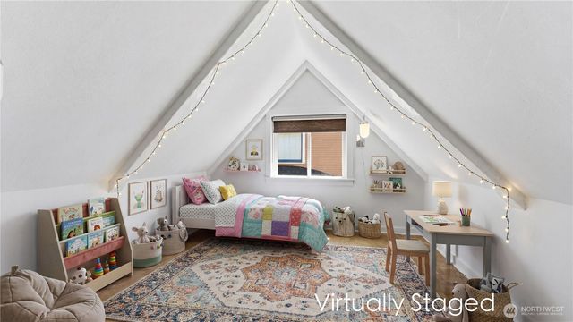 614 35th Avenue, Seattle, WA 98122