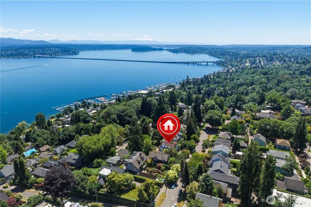 614 35th Avenue, Seattle, WA 98122