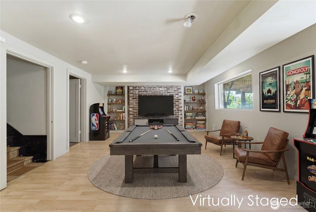 614 35th Avenue, Seattle, WA 98122