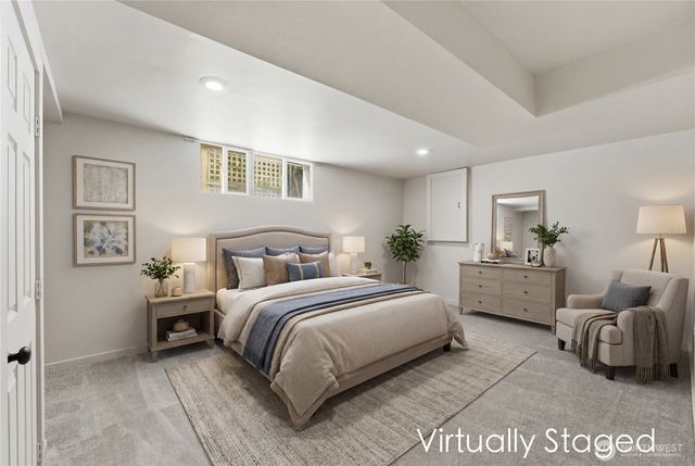 614 35th Avenue, Seattle, WA 98122