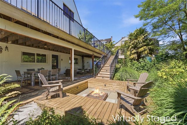 614 35th Avenue, Seattle, WA 98122