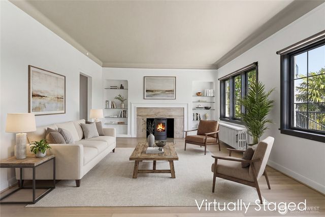 614 35th Avenue, Seattle, WA 98122