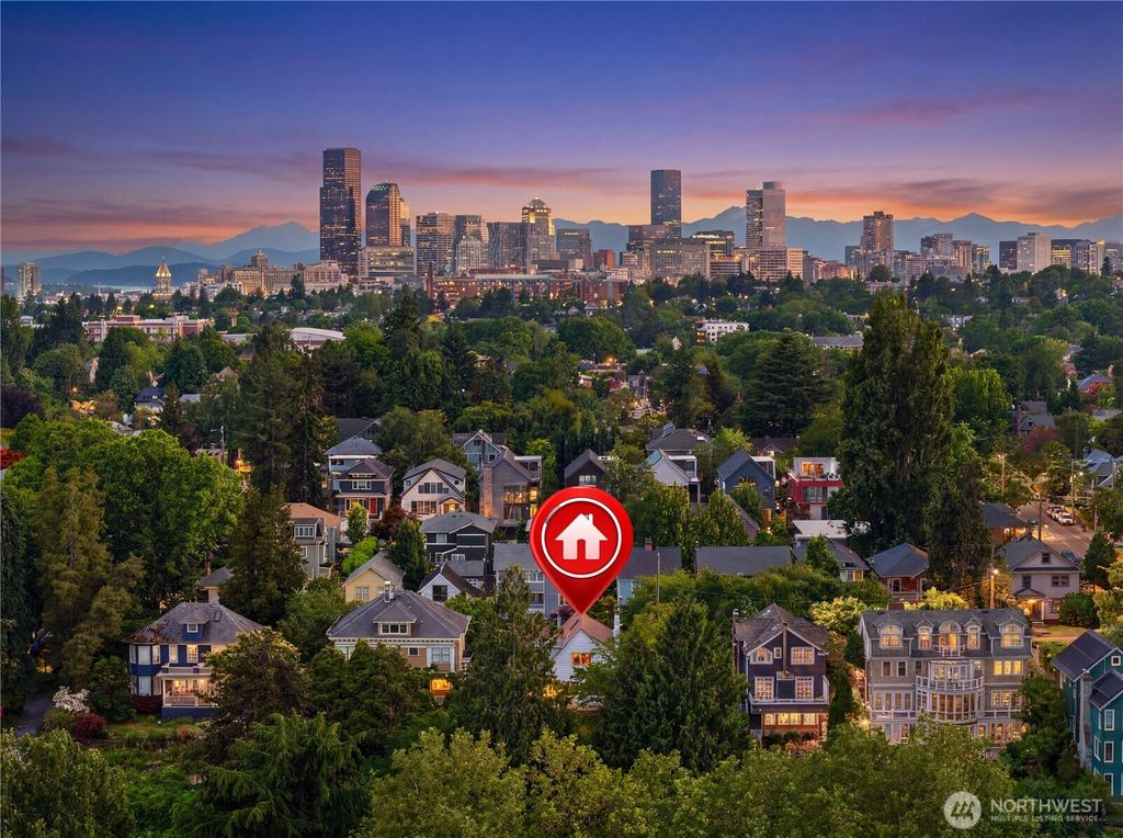 614 35th Avenue, Seattle, WA 98122