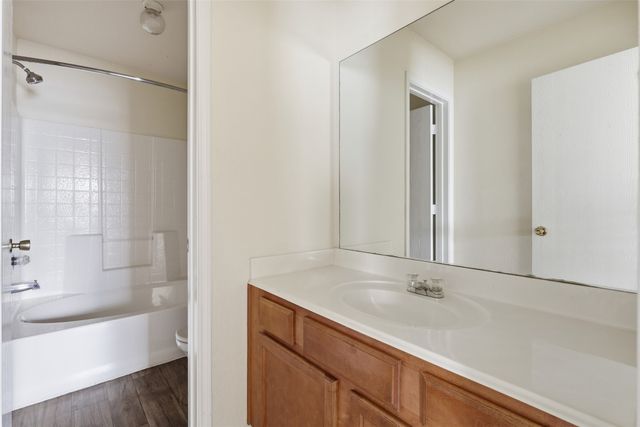 10716 Wild Oak Drive, Fort Worth, TX 76140