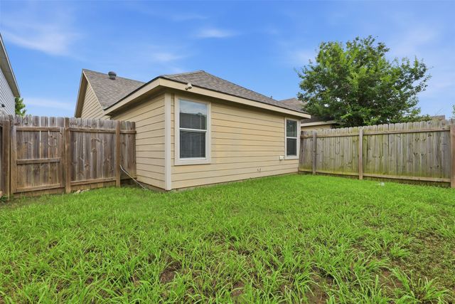 10716 Wild Oak Drive, Fort Worth, TX 76140