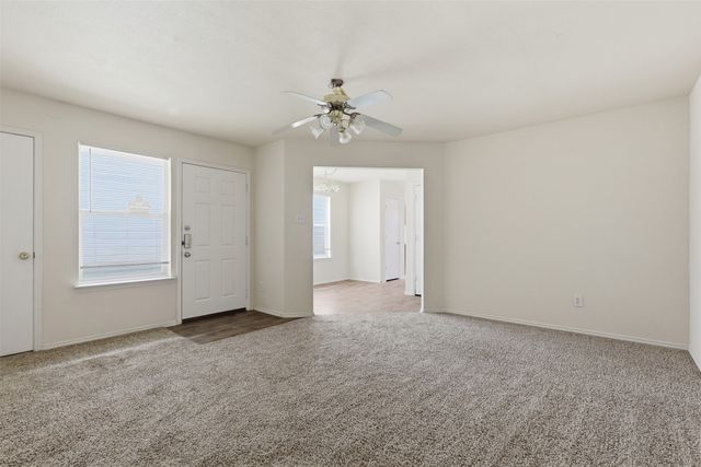 10716 Wild Oak Drive, Fort Worth, TX 76140