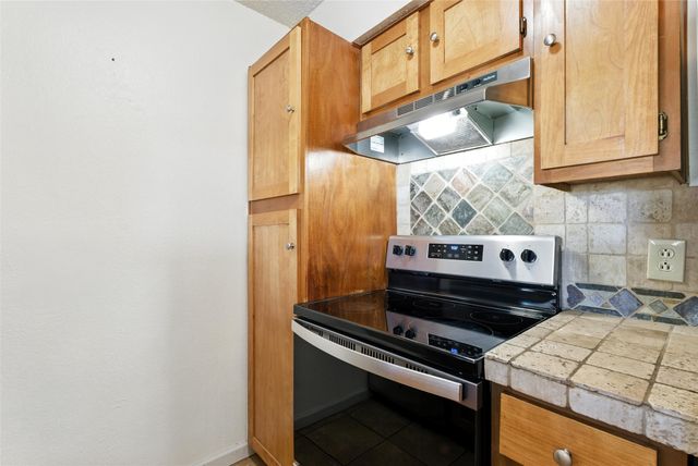 2501 Zia Road W 8-204, Santa Fe, NM 87505