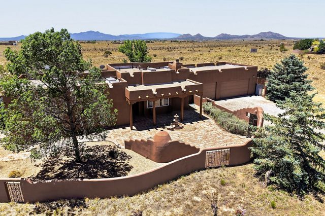 192 San Marcos Loop, Santa Fe, NM 87508