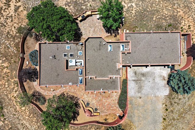 192 San Marcos Loop, Santa Fe, NM 87508