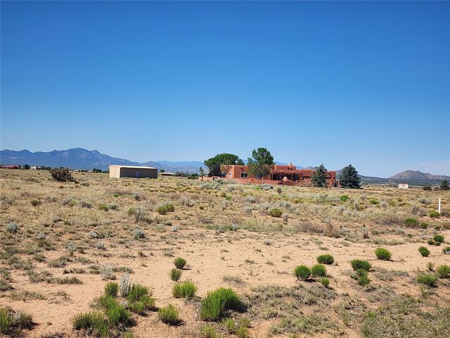 192 San Marcos Loop, Santa Fe, NM 87508