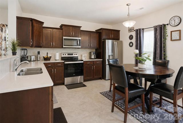 111 Buoy Lane, Statesville, NC 28677