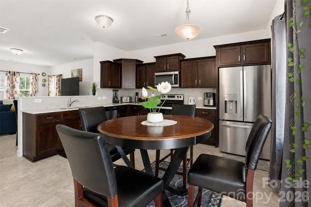 111 Buoy Lane, Statesville, NC 28677