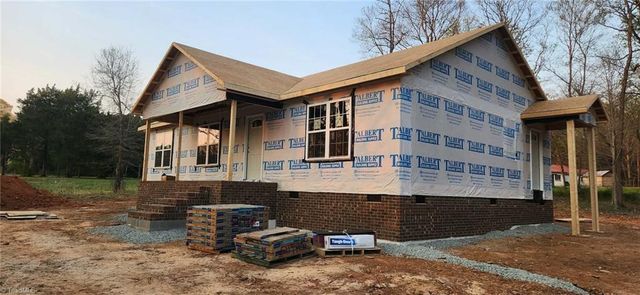6331 New Center Church Road, Seagrove, NC 27341