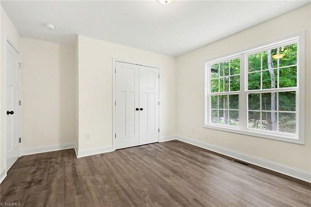 6331 New Center Church Road, Seagrove, NC 27341