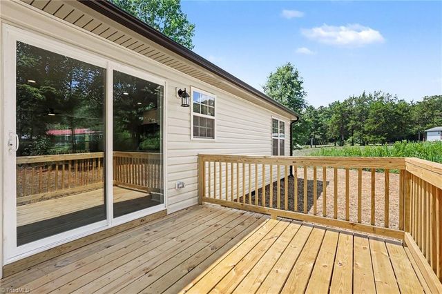 6331 New Center Church Road, Seagrove, NC 27341