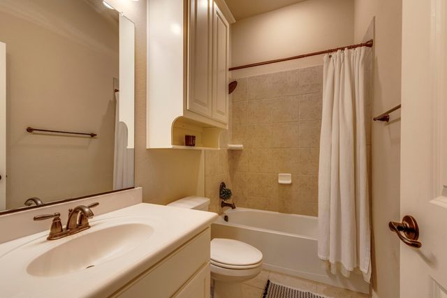 1115 Blue Lake Boulevard, Arlington, TX 76005