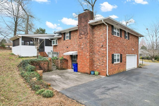 2112 Oakland Drive, NW, Cleveland, TN 37311