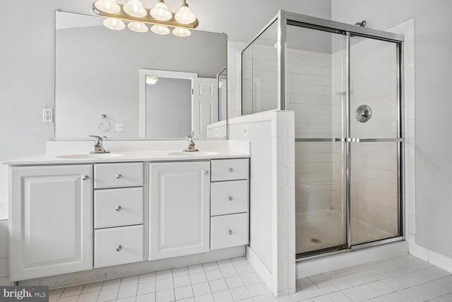 4370 THOMAS BRIGADE LN, Fairfax, VA 22033