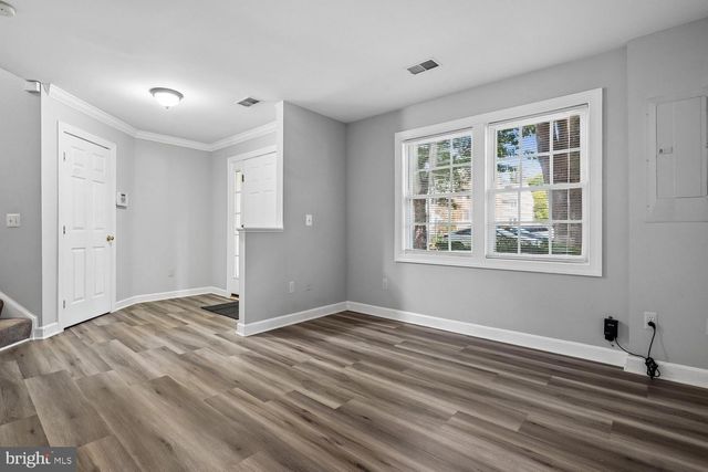 4370 THOMAS BRIGADE LN, Fairfax, VA 22033