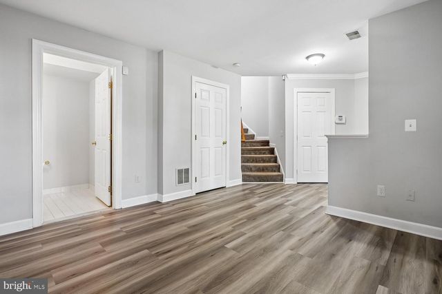 4370 THOMAS BRIGADE LN, Fairfax, VA 22033