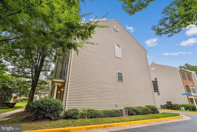 4370 THOMAS BRIGADE LN, Fairfax, VA 22033