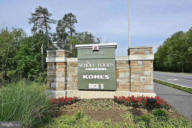 4370 THOMAS BRIGADE LN, Fairfax, VA 22033
